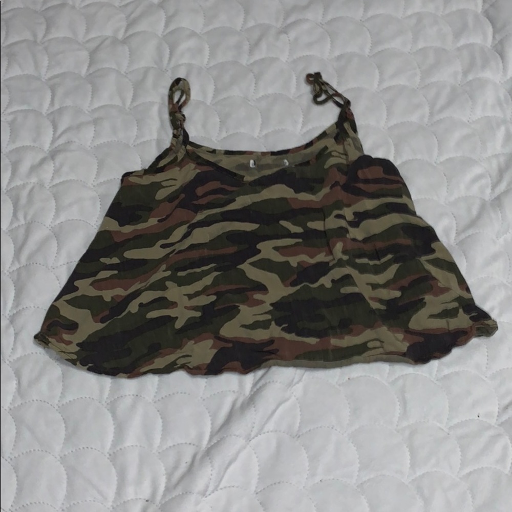 Size S/M camo tank crop top